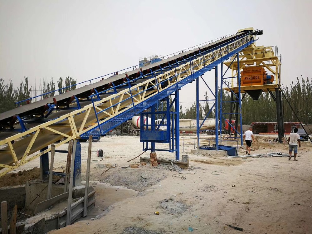 The impact of batching errors at concrete mixing plants on the produced concrete